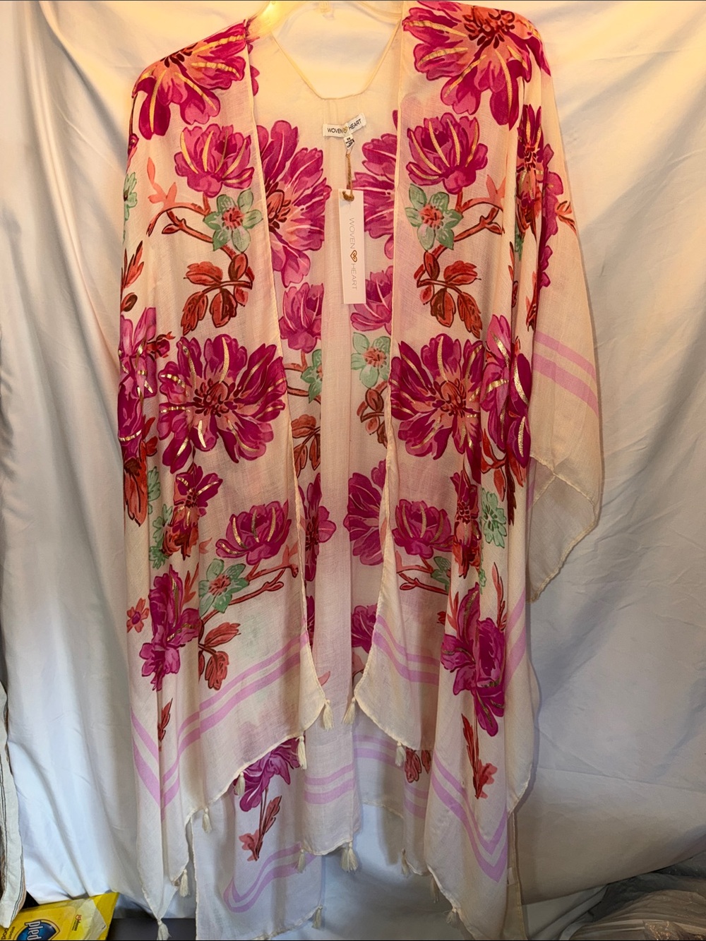 Women’s Floral Kimono Pink Floral on White, PTP 44”, L 33-40” (T2-297)